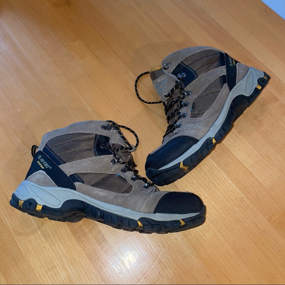 Hi-Tec Hiking Boots